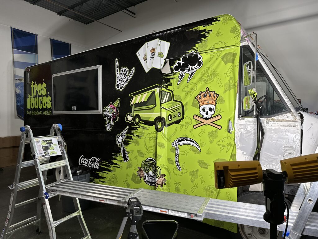 Mile-high-graphics-swire-coca-cola-food-truck-2023-12-27-Image 1